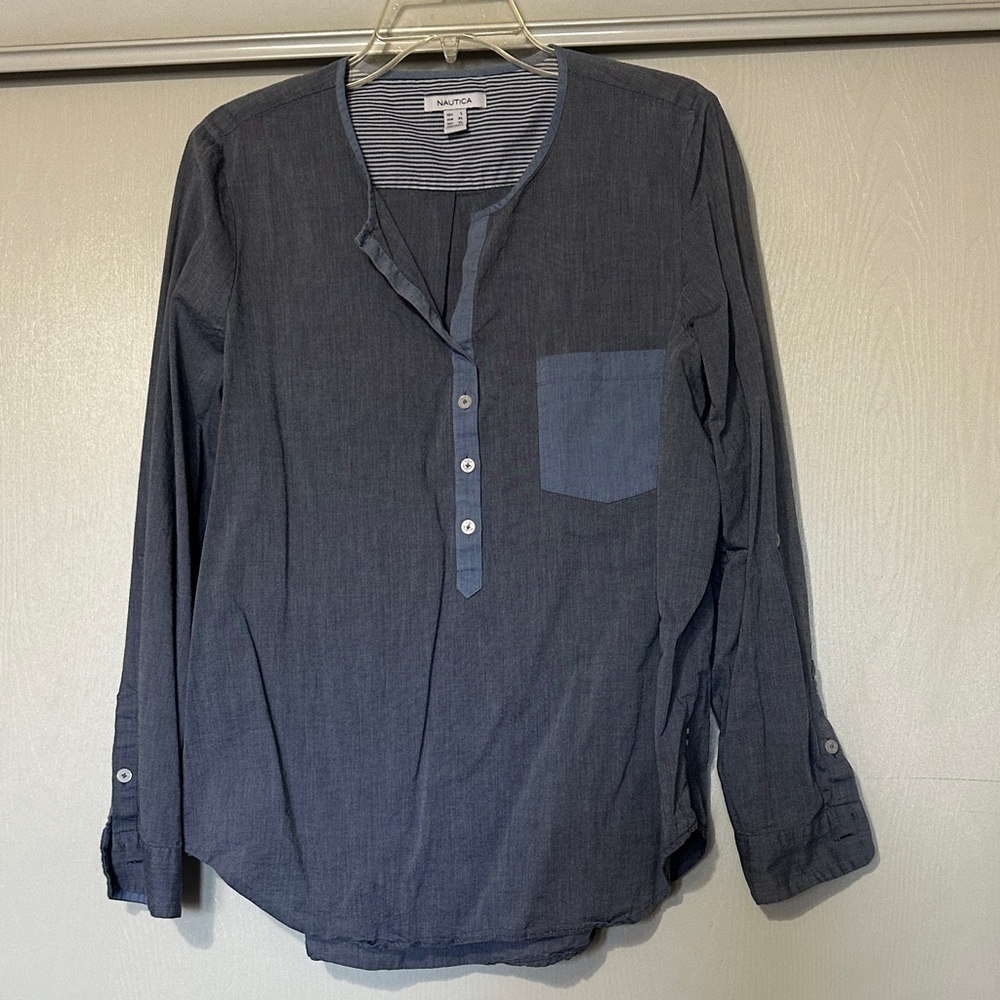 Nautica Women’s Dark Blue Long-Sleeve Button-Front Casual Shirt
